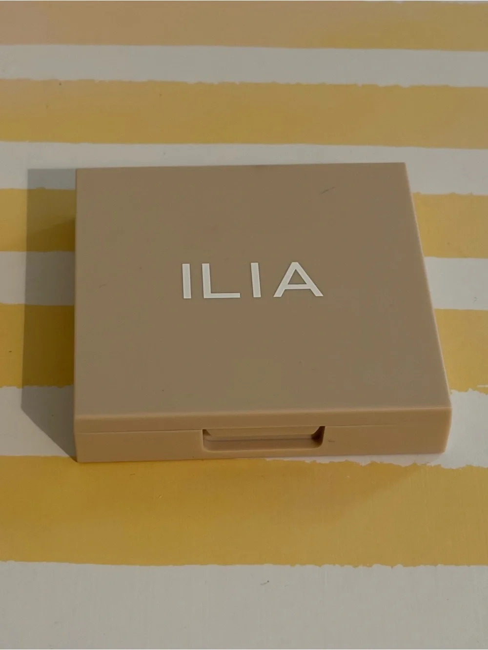 ILIA DayLite Highlighting Powder in the color “STARSTRUCK”